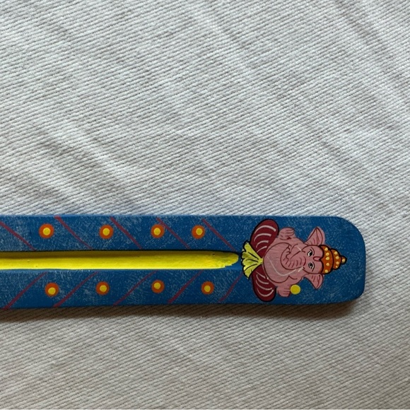 Ganesh handmade incense holder - Picture 2 of 6